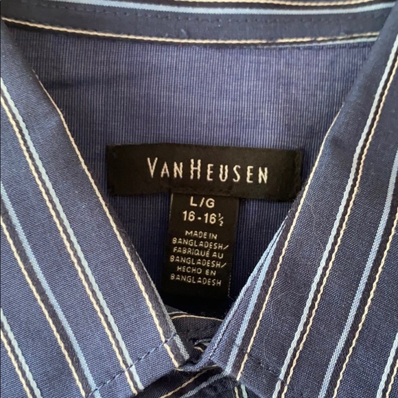 Van Heusen long sleeved button down shirt - Picture 3 of 3